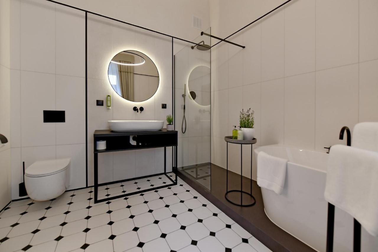 Herbal Hotel 3*