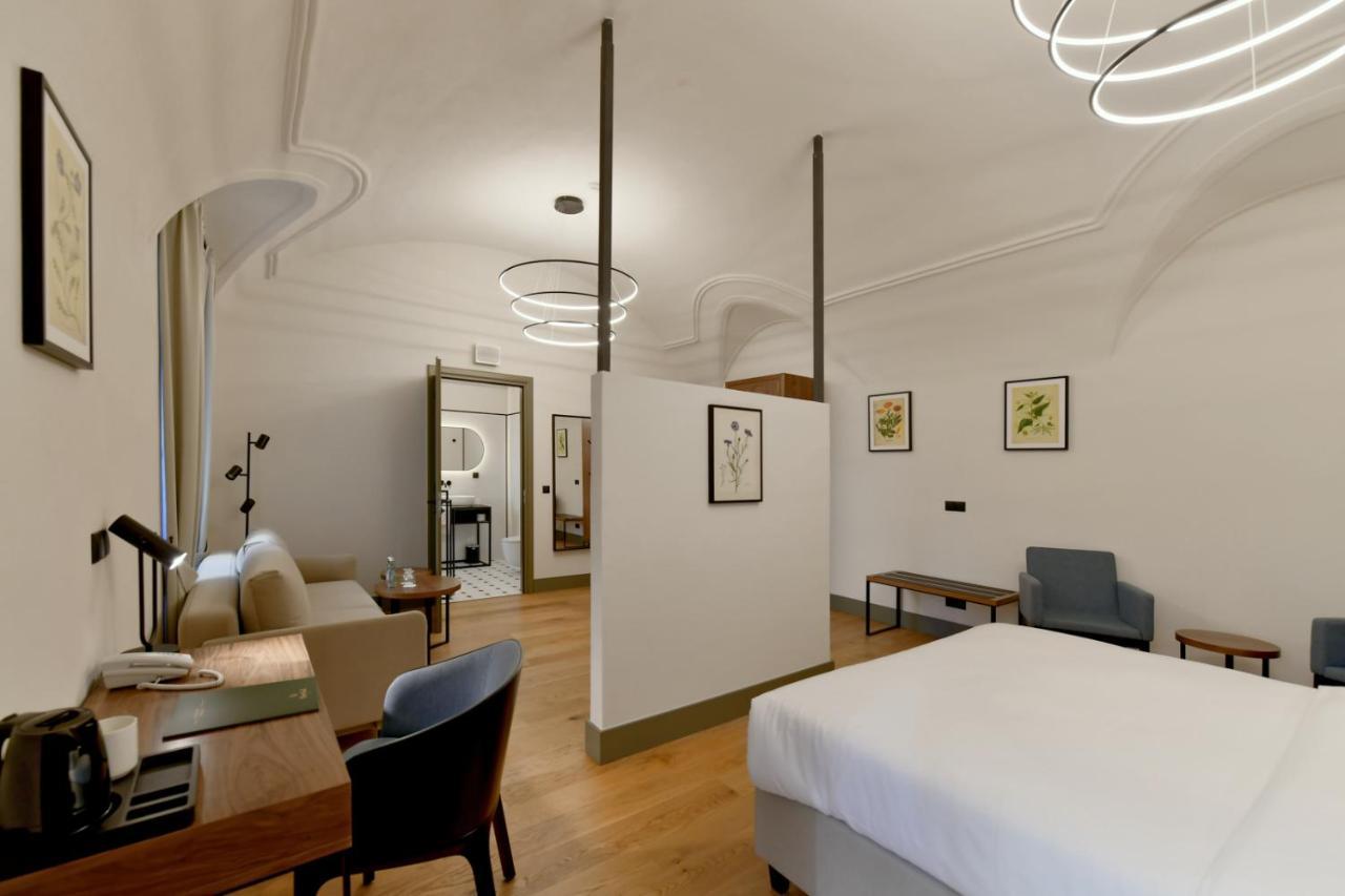Herbal Hotel