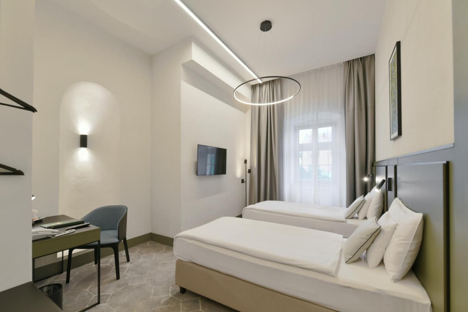 Hotel Herbal 3*